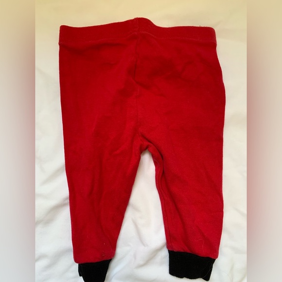 Children’s Place Santa Pajamas 6-9 month - Christmas - Picture 4 of 8